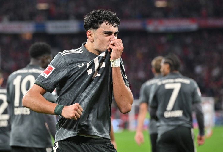 世界杯直播平台-法尔克：切尔西没准备求购帕夫洛维奇，球员也没打算转会